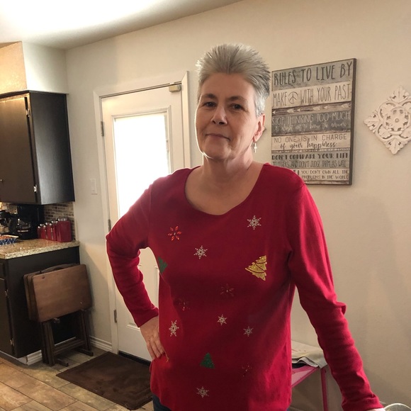 Meet your Posher, Melissa - Picture 2 of 4